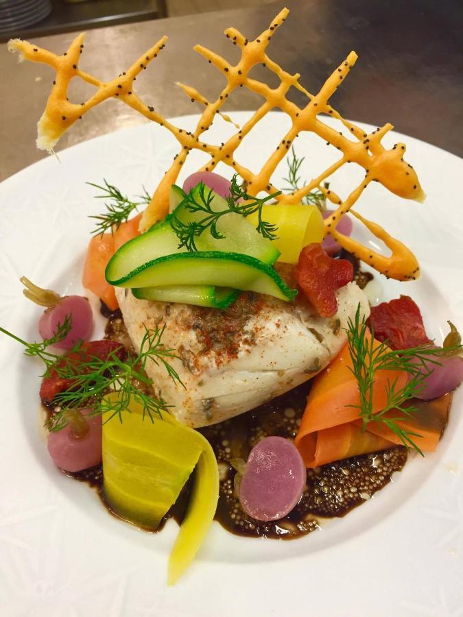 Hotel Logis Restaurant L'oree Des Bois La Breille-les-Pins